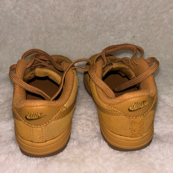 Toddler Nike Air Force 1 Low LV8 3 - Picture 4 of 6
